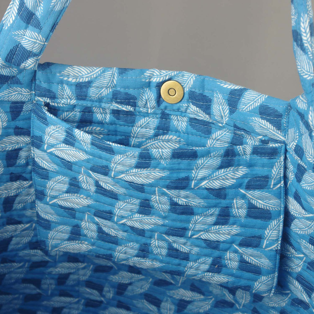 Cotton Quilted Large Shopping / Beach Bag - Blue Leaves