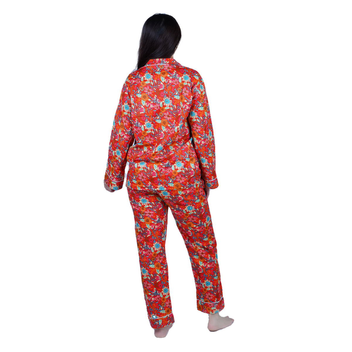 Langes bläulich-graues Pyjama-Set mit rosafarbenem Blumen-Blockdruck-Design