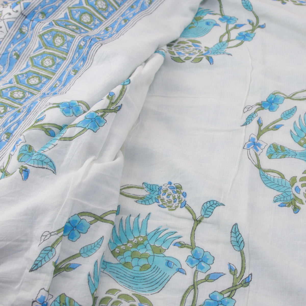 Blue Bird Pattern Reversible Dohar Quilt Comforter DQ12