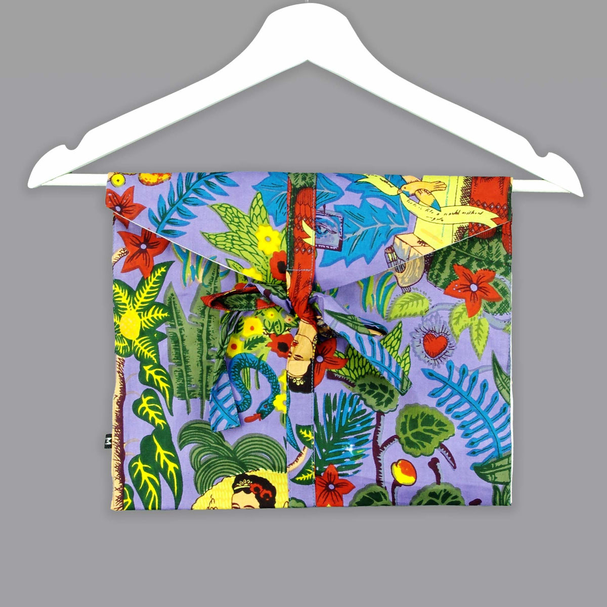 Langes bläulich-graues Pyjama-Set mit rosafarbenem Blumen-Blockdruck-Design