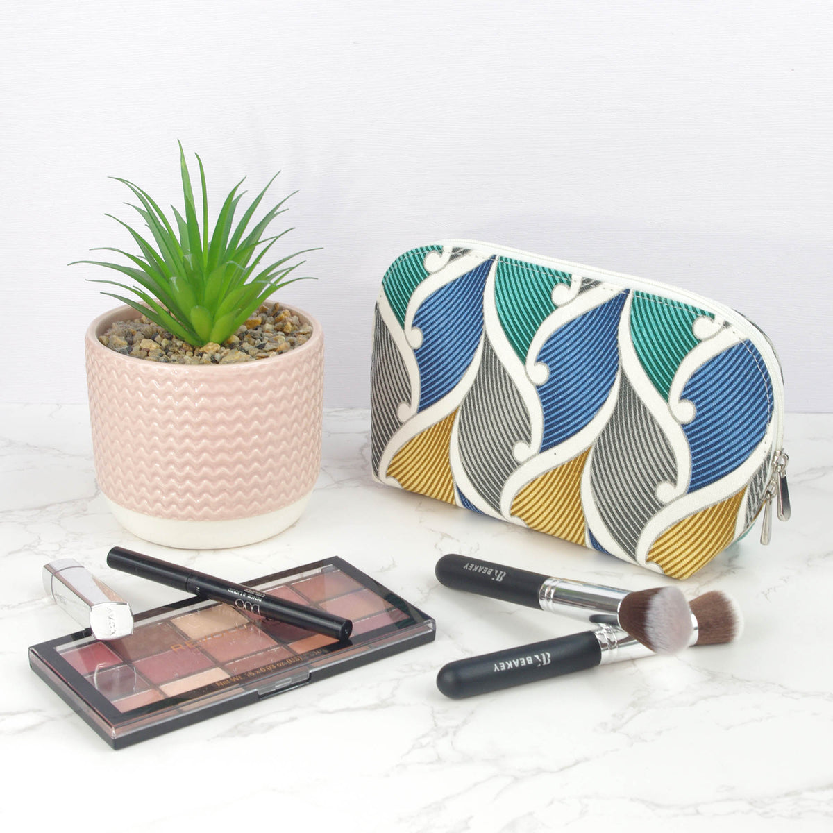 Canvas Wash Bag /Makeup Pouch - Multi Leaves