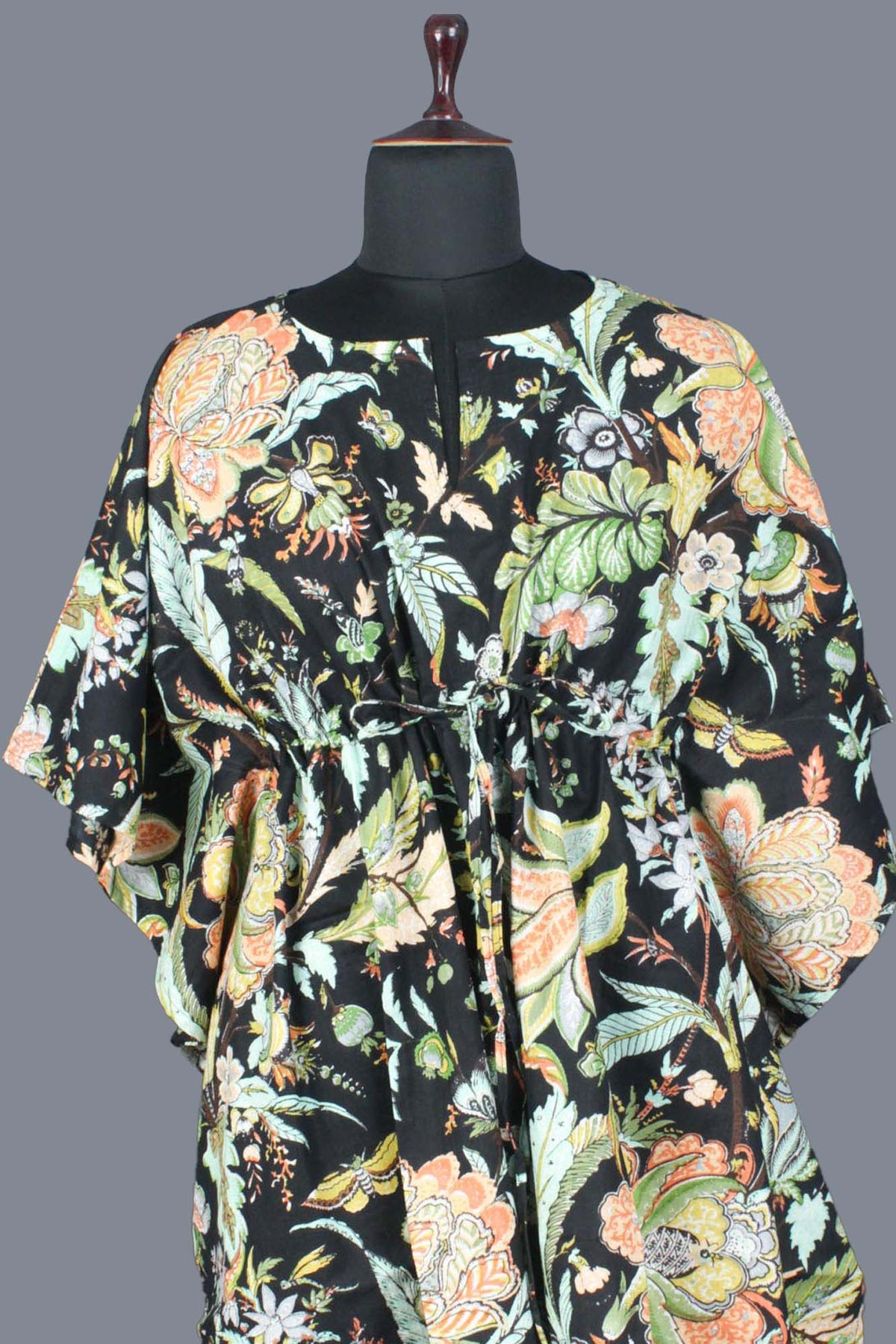 Blockbedruckter Baumwoll-Coverup / Kaftans - Tropical Black
