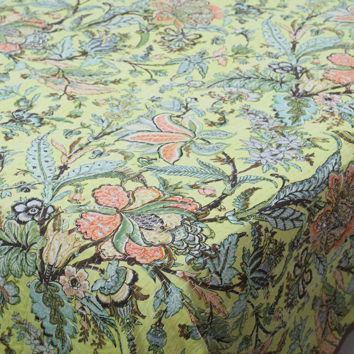 Tropischer Vogel Dunkelmarineblau Muster Baumwolle Queen Indian Boho Kantha Steppdecke, Tagesdecke KDQ57