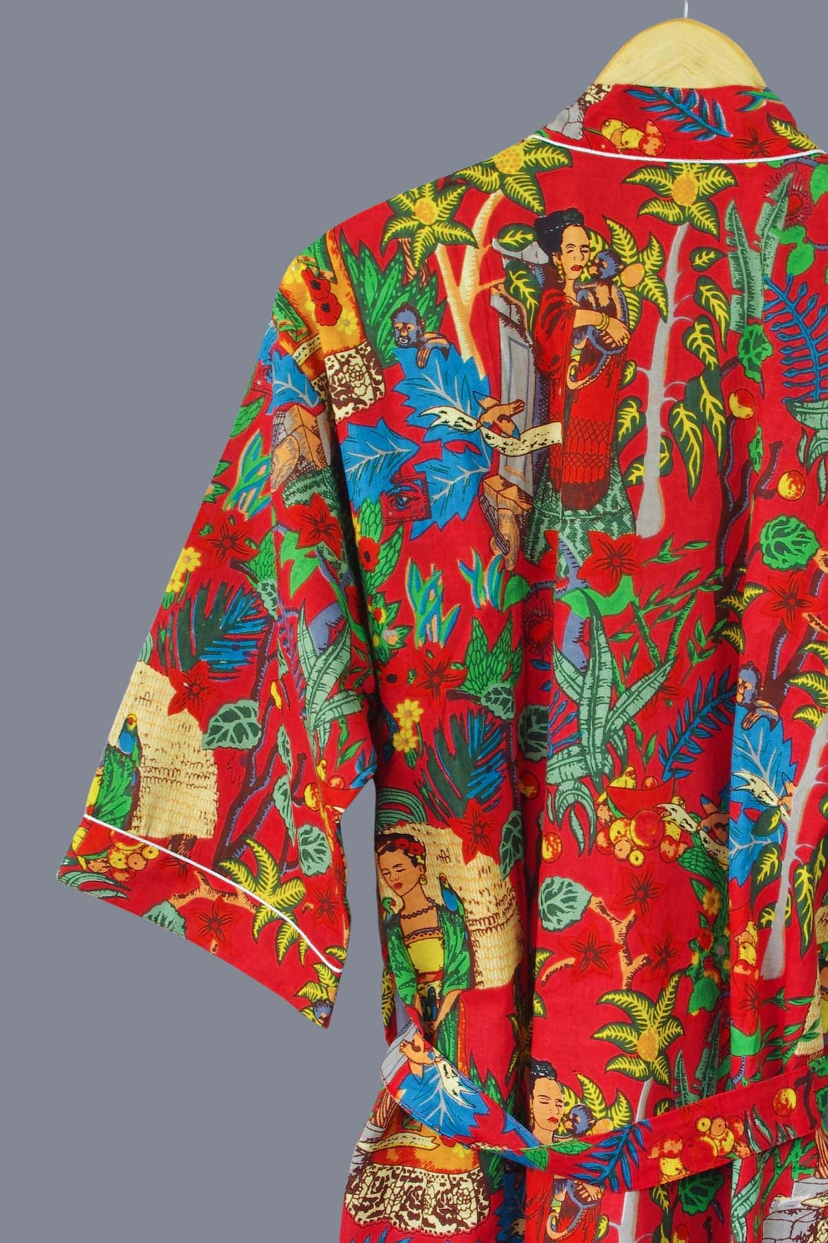 Roter Frida Kahlo Kimono-Bademantel aus Baumwolle mit Blumenmuster
