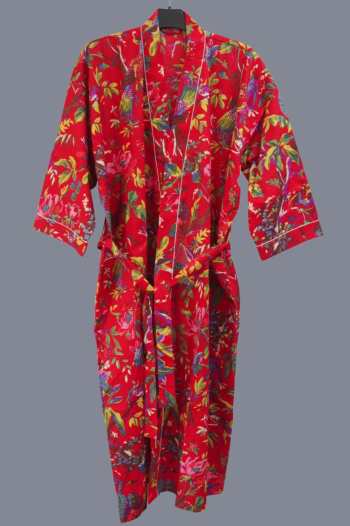 Roter Kimono-Morgenmantel aus Baumwolle mit tropischen Vögeln