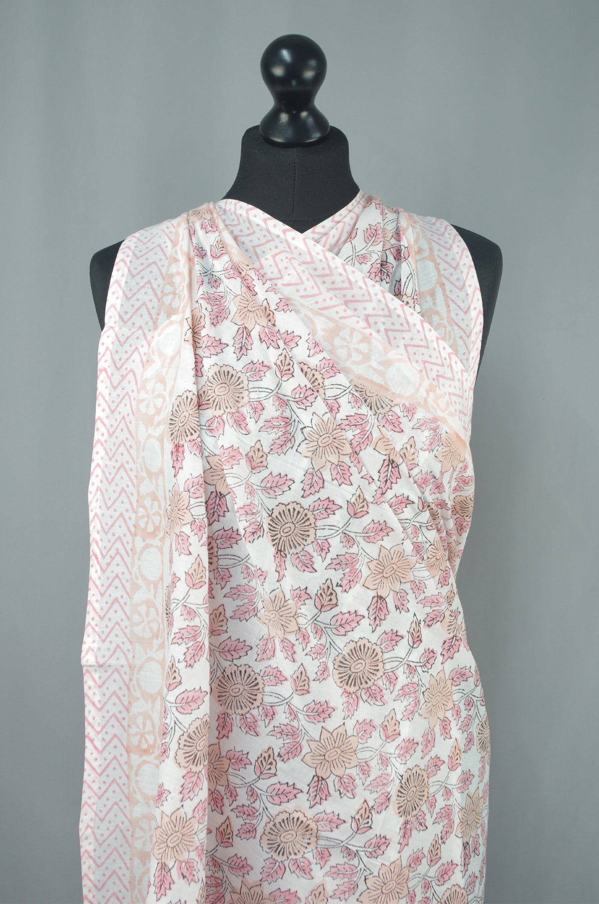 Beach Coverup Sarong Pareo - Coral Floral