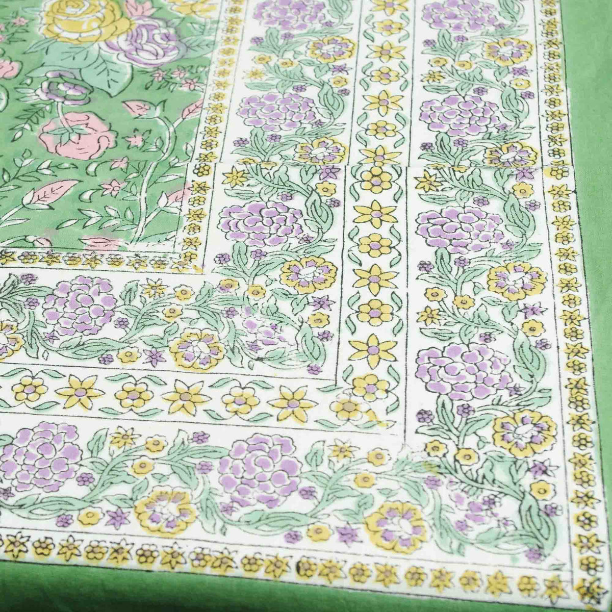Rose Print Floral On Green Rectangle Tablecloth Table Cover