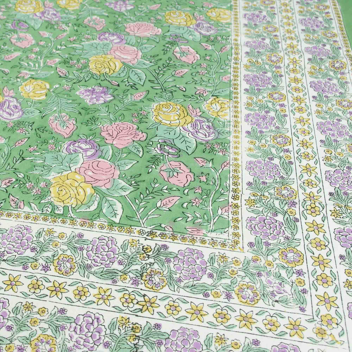 Rose Print Floral On Green Rectangle Tablecloth Table Cover