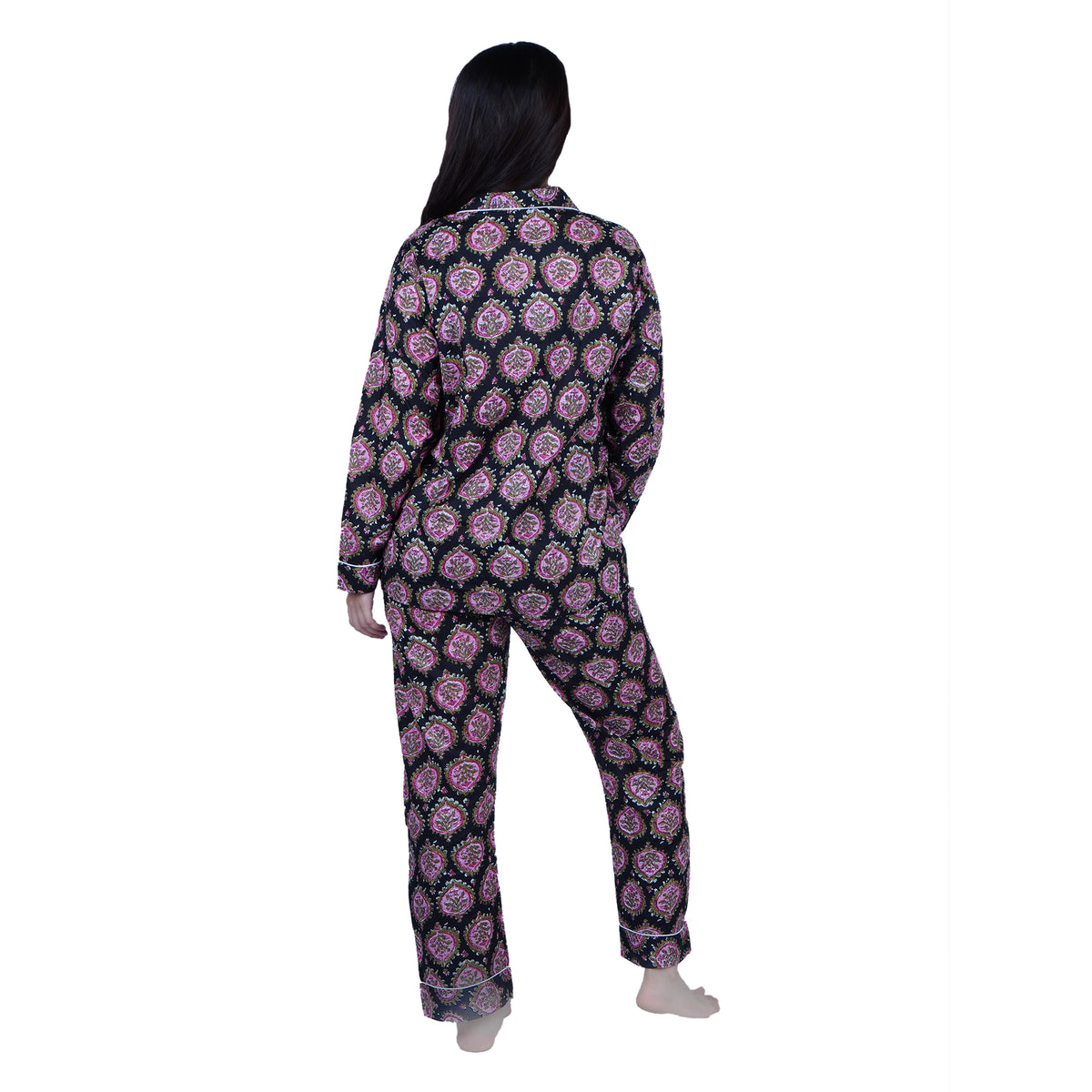 Langes bläulich-graues Pyjama-Set mit rosafarbenem Blumen-Blockdruck-Design