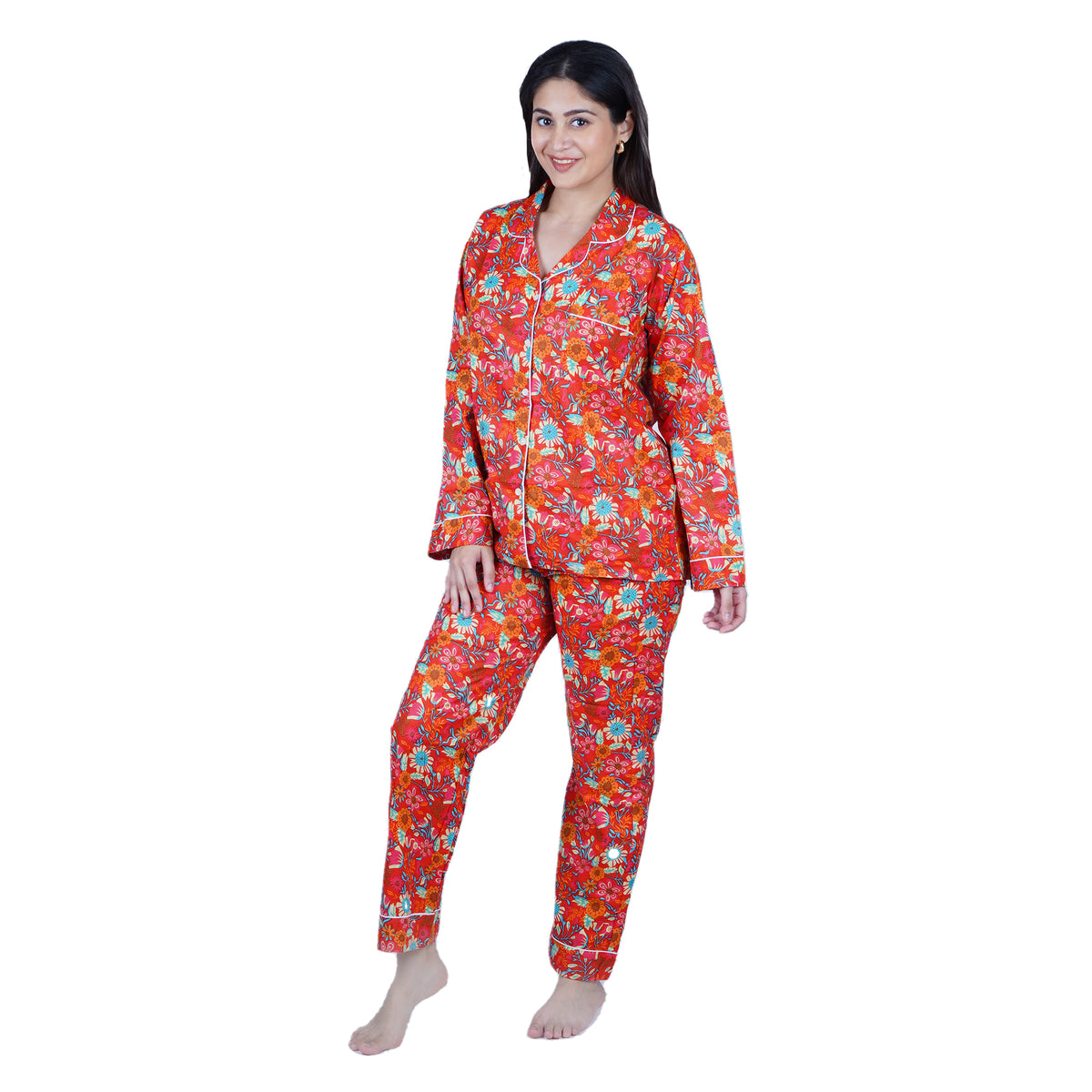 Langes bläulich-graues Pyjama-Set mit rosafarbenem Blumen-Blockdruck-Design