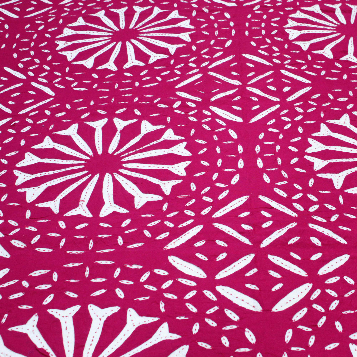 Rosa indische Applikation Cutwork Kantha Tagesdecke, Queen-Size-Bettdecke, böhmische Wende-Tagesdecke, handgefertigte böhmische bestickte Applikation