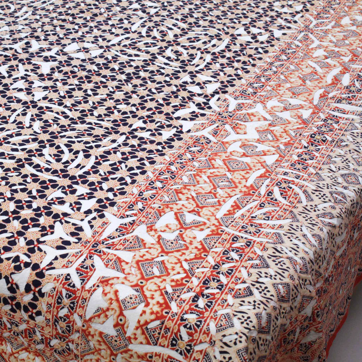 Orange Farbe Ajarakh Cutwork Applikation Kantha Tagesdecke