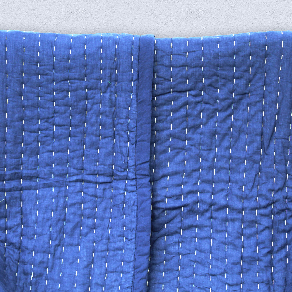 Indigoblaue Baumwolle gesteppte weiche Baby-Kantha-Steppdecke