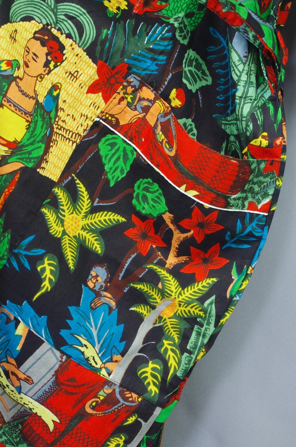 Plus Size Black Frida Kahlo Floral Print Cotton Kimono Dressing Gown