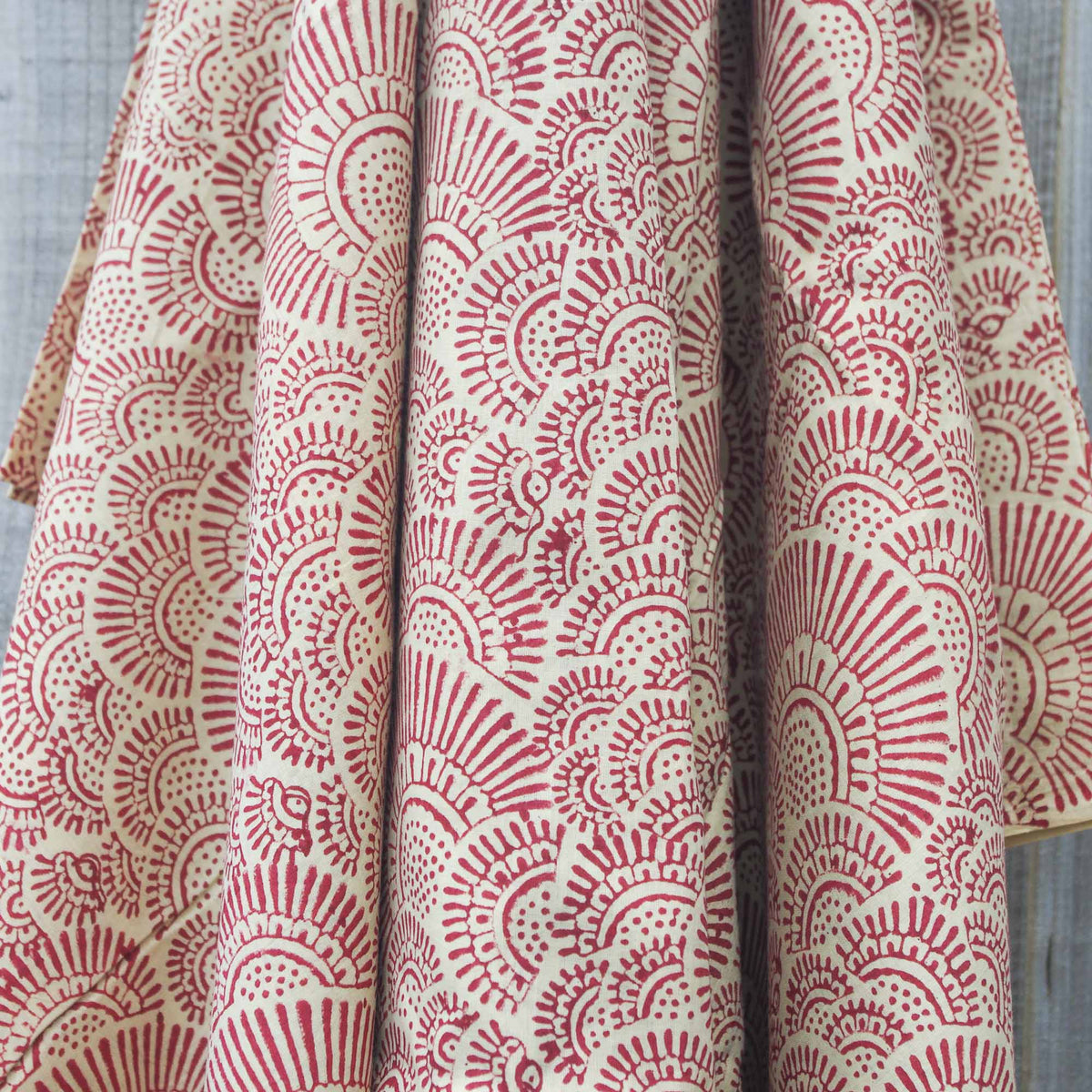 Indian Hand Block Print Red Henna Pattern On Cream Base 100% Cotton Fabric Design 354