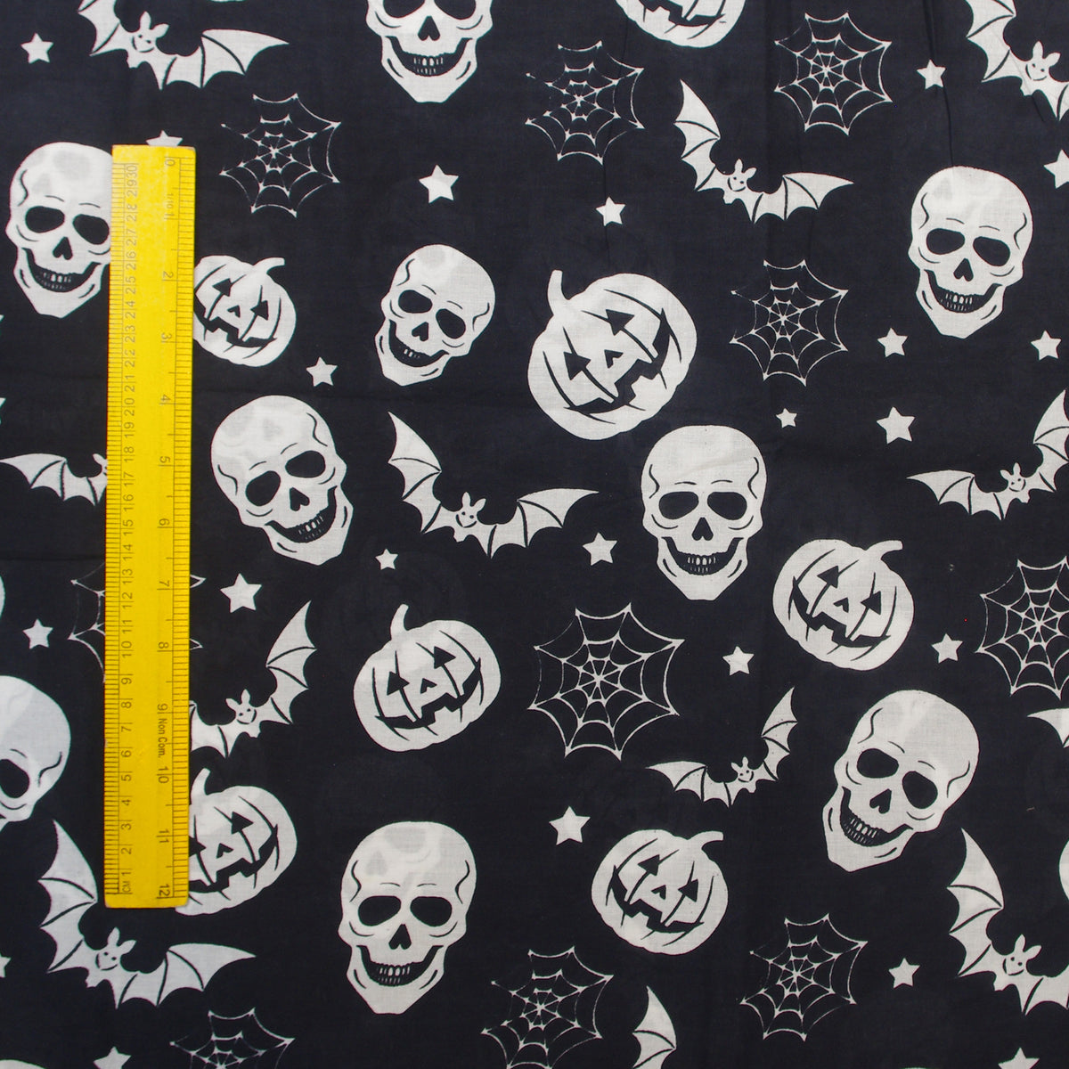 Halloween Cotton Spooky Scary Skulls, Pumpkins ,Bats Fabric Cloth