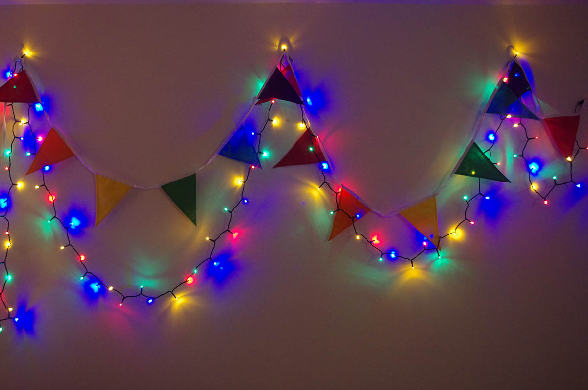 Bunting Banner aus hellem, einfarbigem, doppellagigem Regenbogenstoff, 3 m / 5 m / 10 m