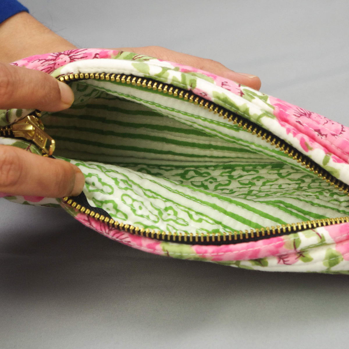 Make-up-Etui oder Federmäppchen mit Blockdruck - Pink Floral