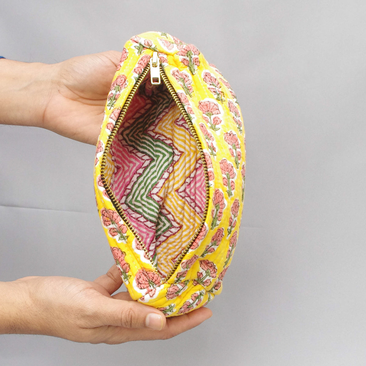 Make-up-Etui oder Federmäppchen mit Blockdruck - Gelbes Blumenmuster