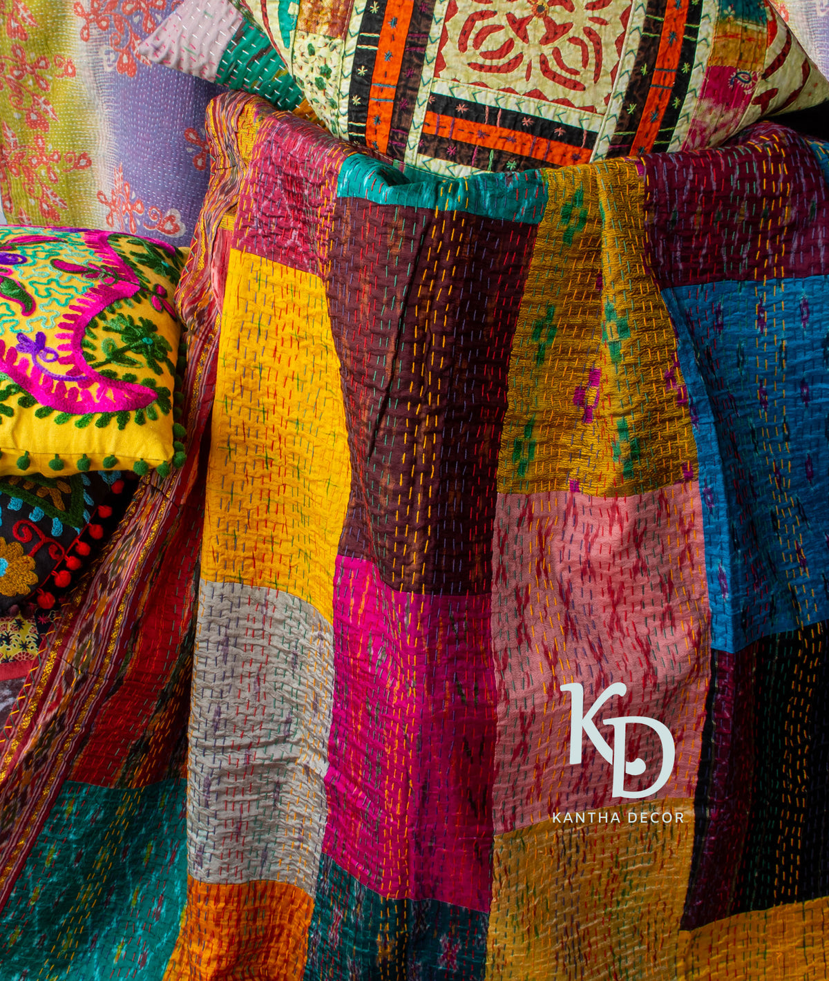 Vintage Silk Patola Patchwork Indian Queen Kantha Quilt