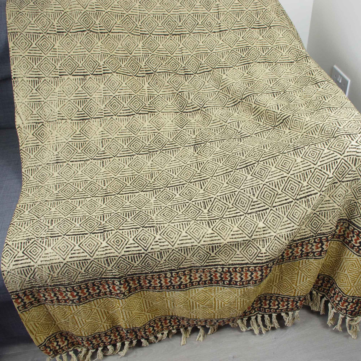 Handloom Mud Cloth Block Printed Cotton Sofa Throw With Tassels -Diamond Pattern