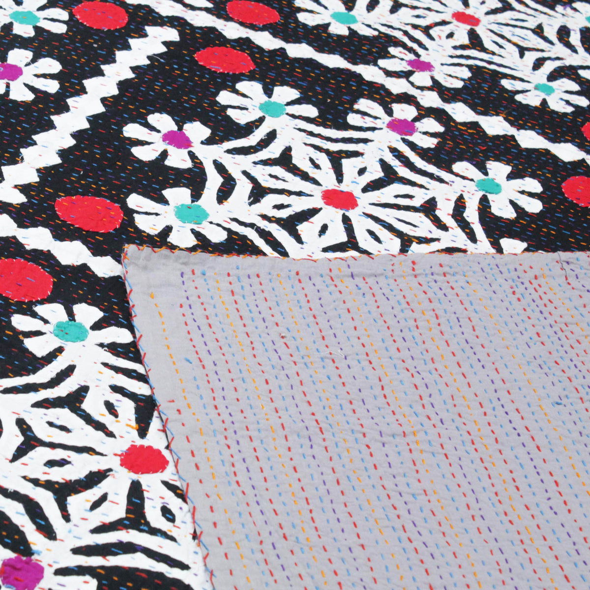 Black & White Snowflake Indian Applique Cutwork Kantha Embroidered Bedspread,Queen Size