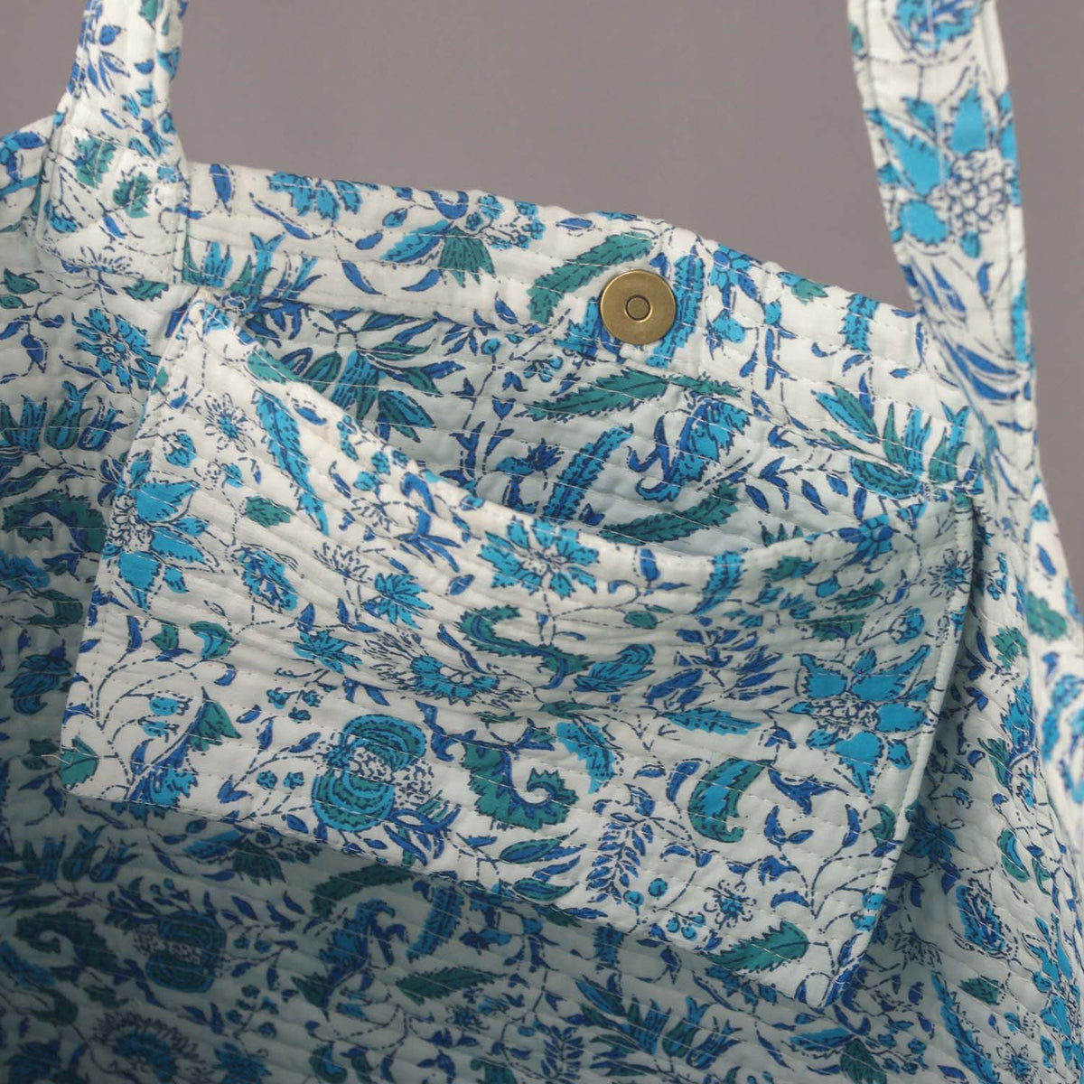 Cotton Quilted Large Shoppping / Beach Bag - White Blue Floral Print