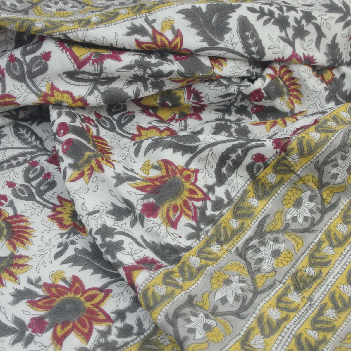 Grey White Floral Print Reversible Dohar Quilt Comforter DQ16