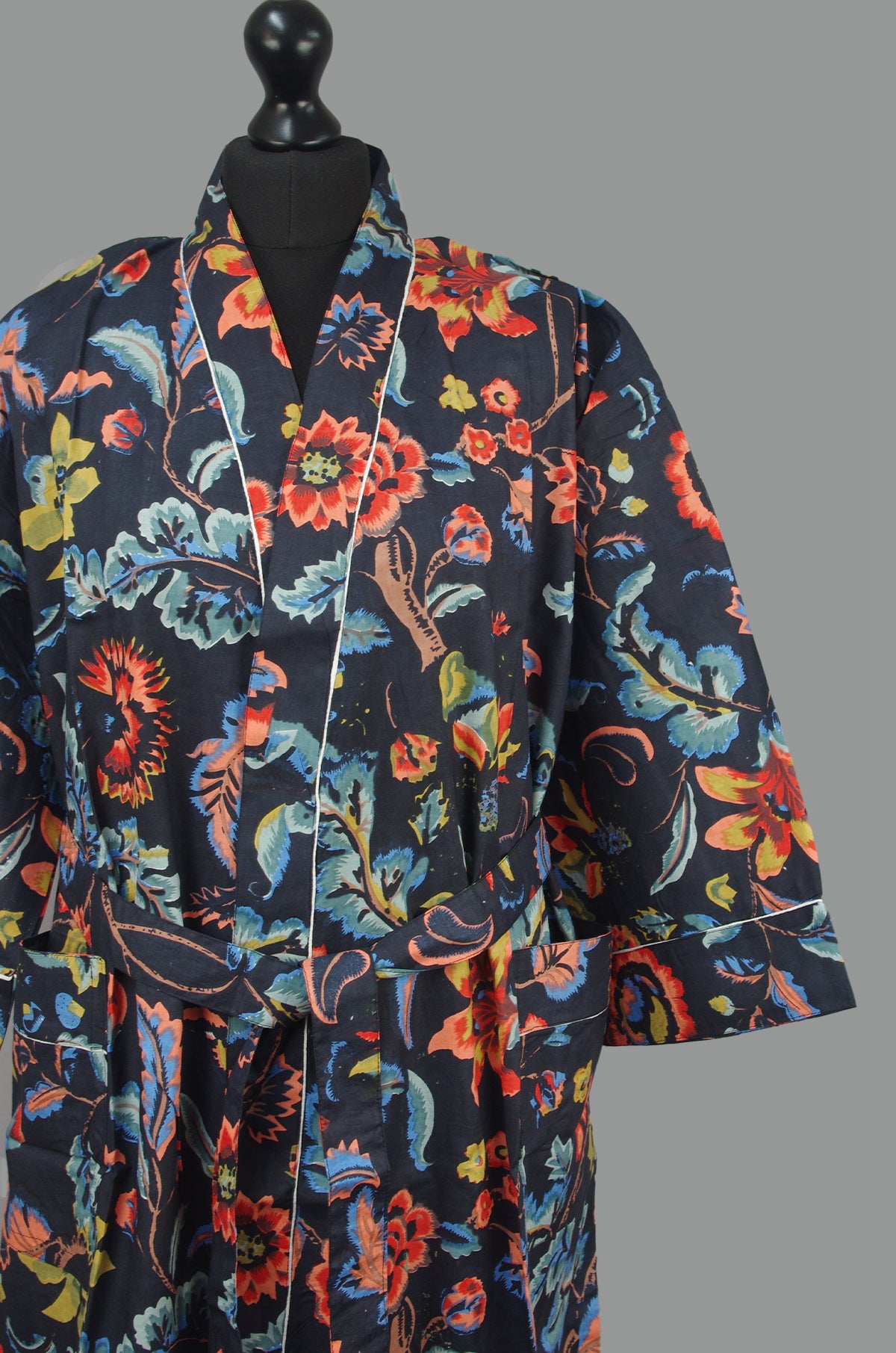 Black Paradise Bloom Print Cotton Kimono Dressing Gown