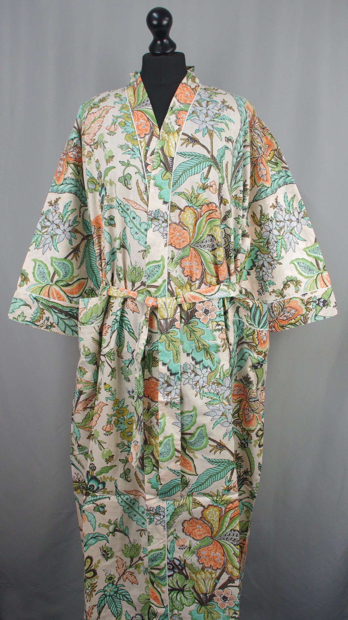 Light Peachy White Floral Cotton Kimono Dressing Gown