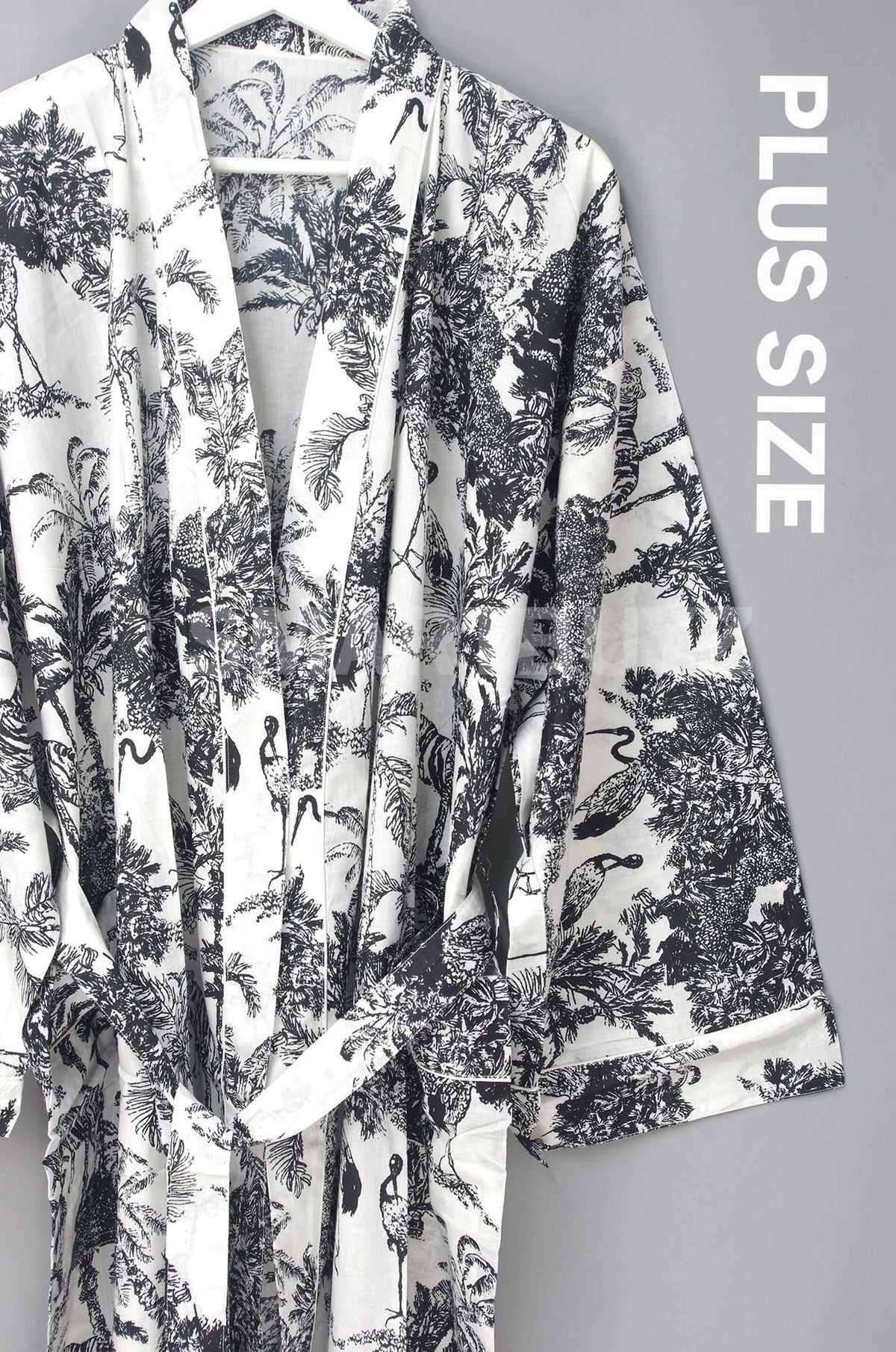 Schwarzer Frida Kahlo Kimono-Bademantel aus Baumwolle mit Blumendruck
