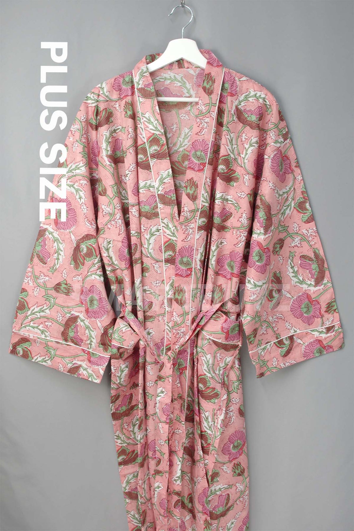 Schwarzer Frida Kahlo Kimono-Bademantel aus Baumwolle mit Blumendruck
