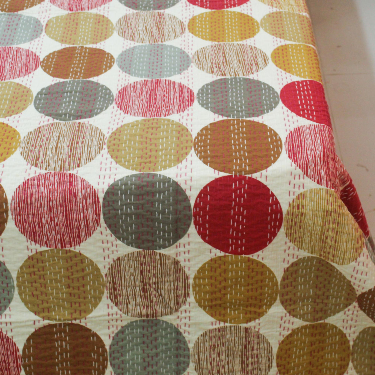 Multicolour Polaka Dots Indian Cotton Queen Kantha Quilt
