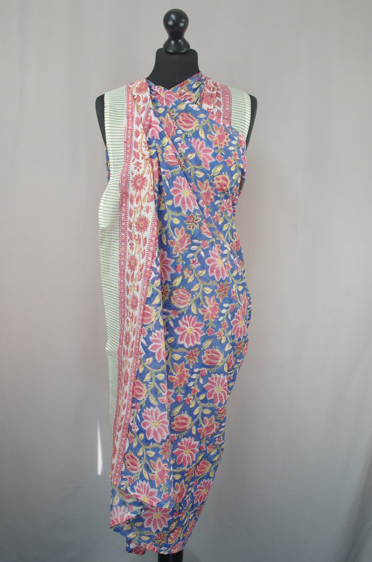 Beach Coverup Sarong Pareo - Blue Pink Jaal