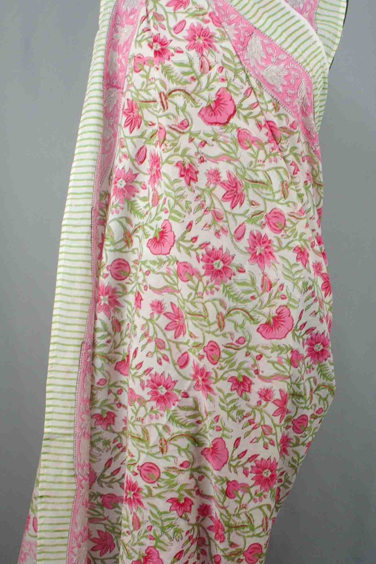 Beach Coverup Sarong Pareo - Pink Flamingo Flowers