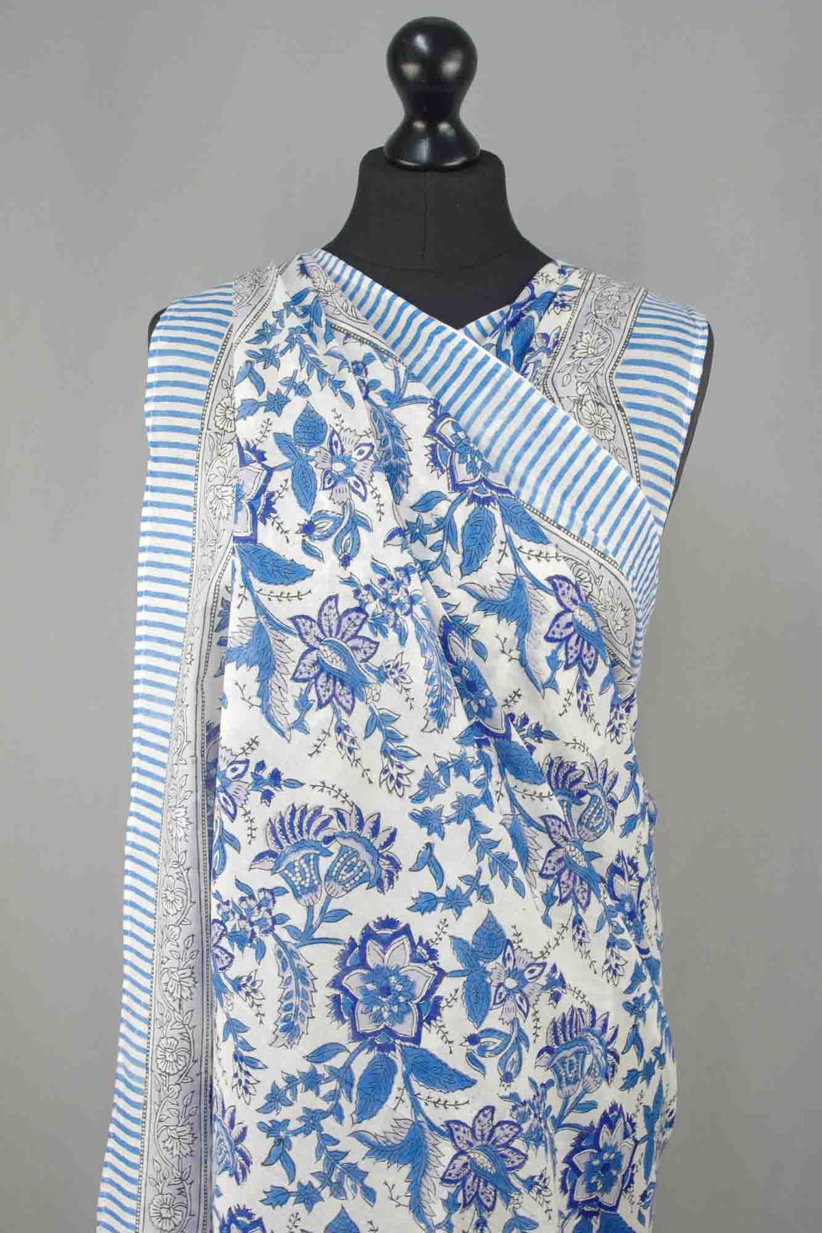 Beach Coverup Sarong Pareo - Blue Coral Floral