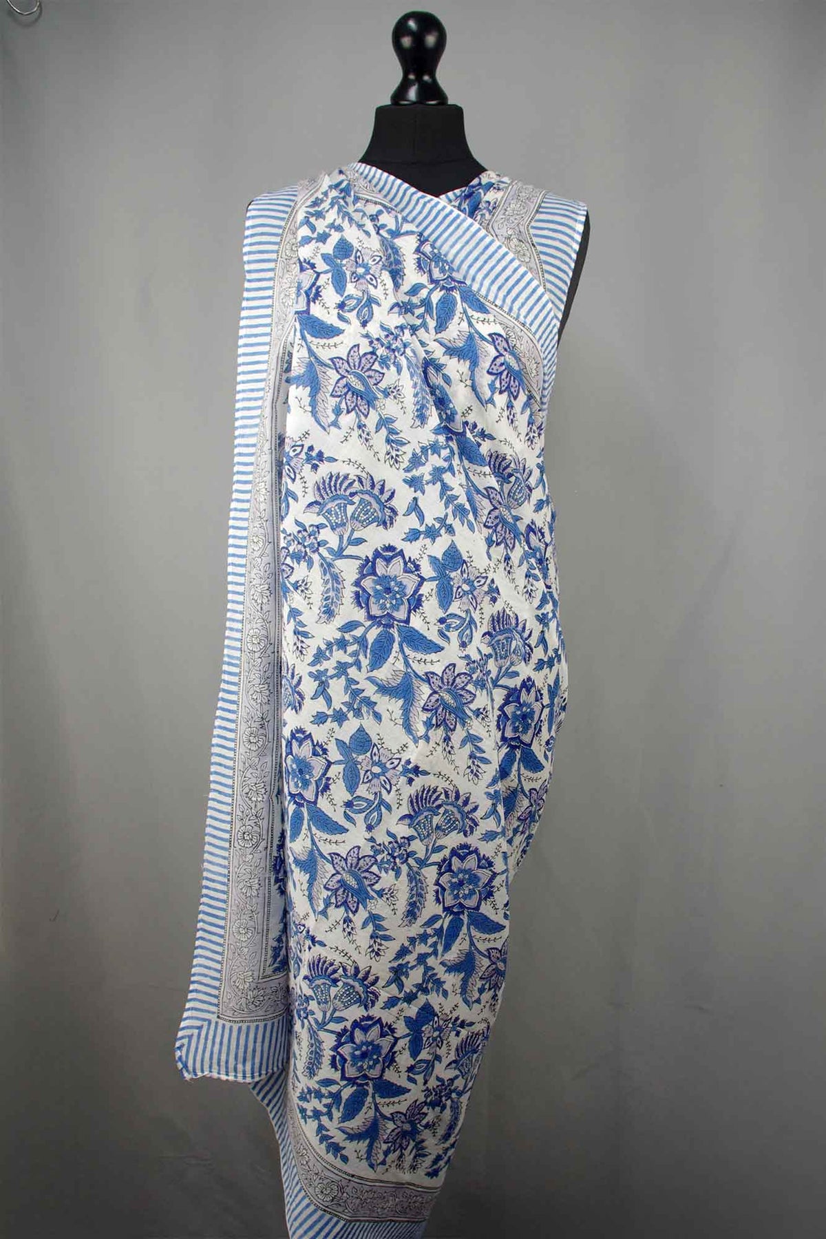 Beach Coverup Sarong Pareo - Blue Coral Floral