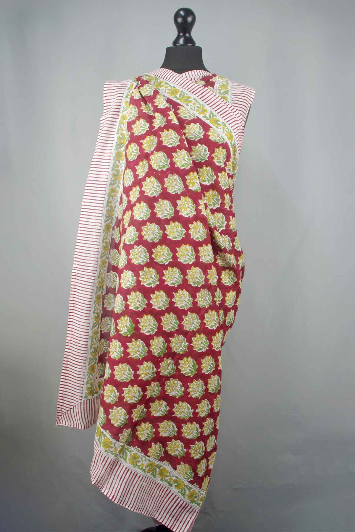 Beach Coverup Sarong Pareo - Yellow Bouquet On Wine Red
