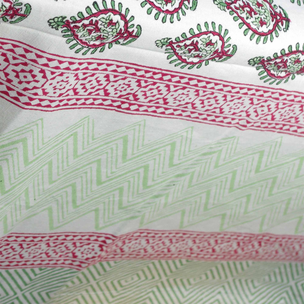 Rose & Sage Paisley Print Rectangle Block Printed Tablecloth - Includes 6 Napkins