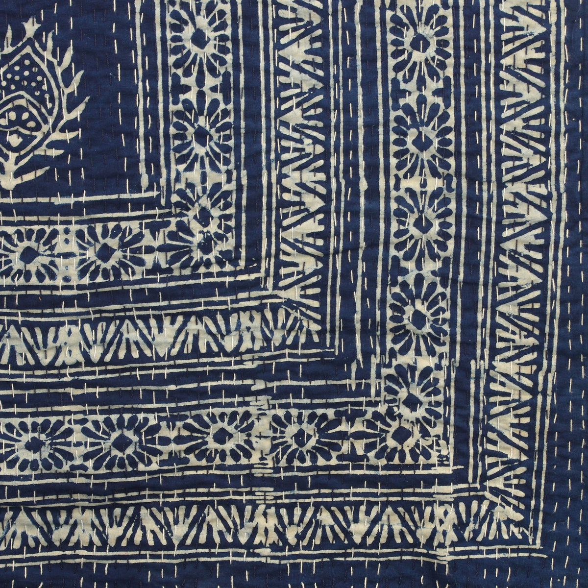 Dabu Indigo Blue Handmade Queen Kantha Quilt - Sonnenblumen