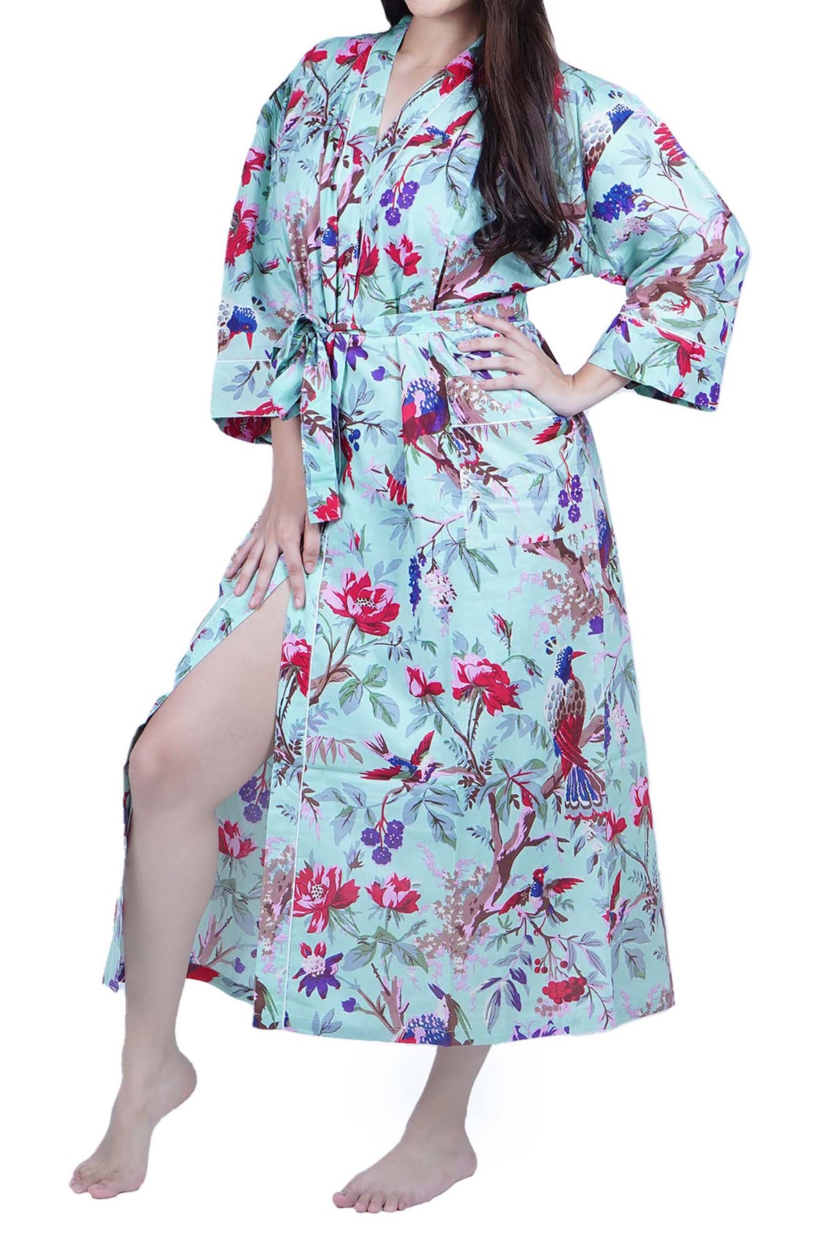 Handgefertigtes Kimono-Kleid aus Baumwolle mit Pista-Grün und tropischen Vögeln