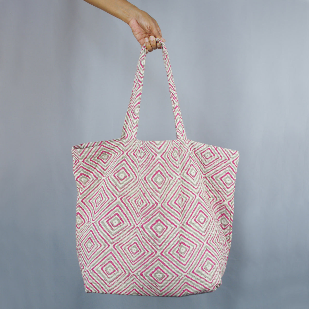 Cotton Quilted Large Shoppping / Beach Bag - Pink Grey Diamonds