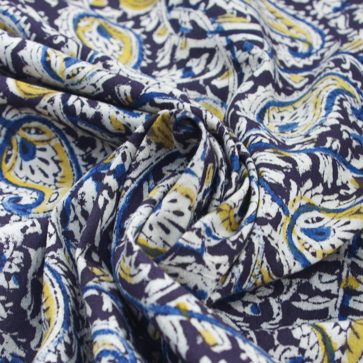 Kalamkari Stoff mit Paisley-Muster in Schwarz und Blau – Design 408