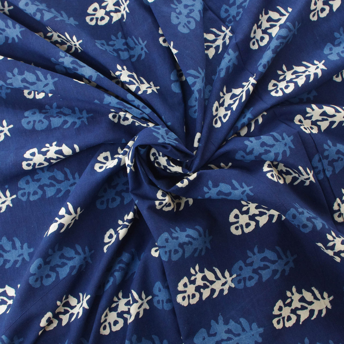 Hand Block Printed Dabu Natural Indigo Flower Palnt Pattern 100% Cotton Fabric Design 421