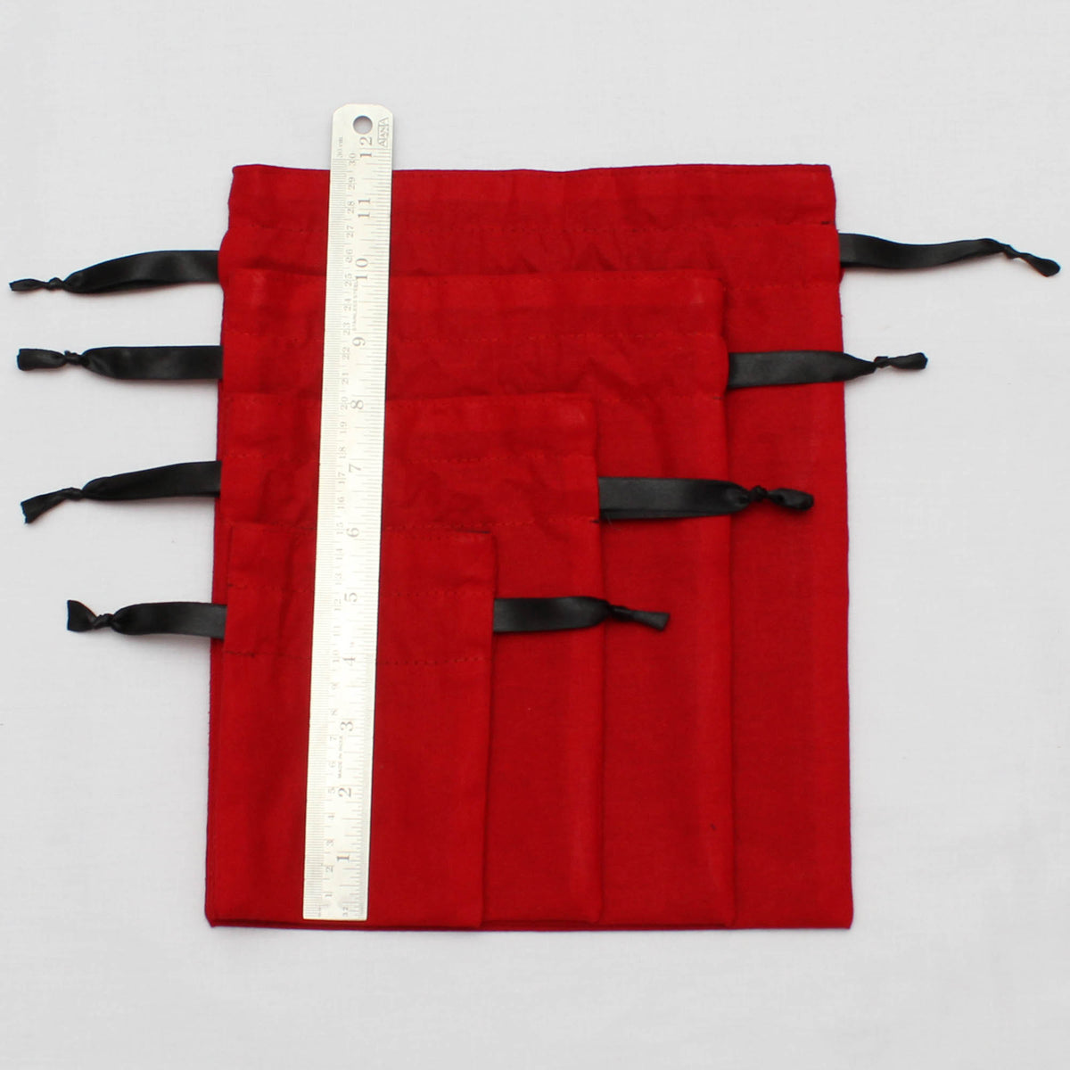 Geschenktüten aus Baumwolle mit Kordelzug in roter Farbe X 4er-Set