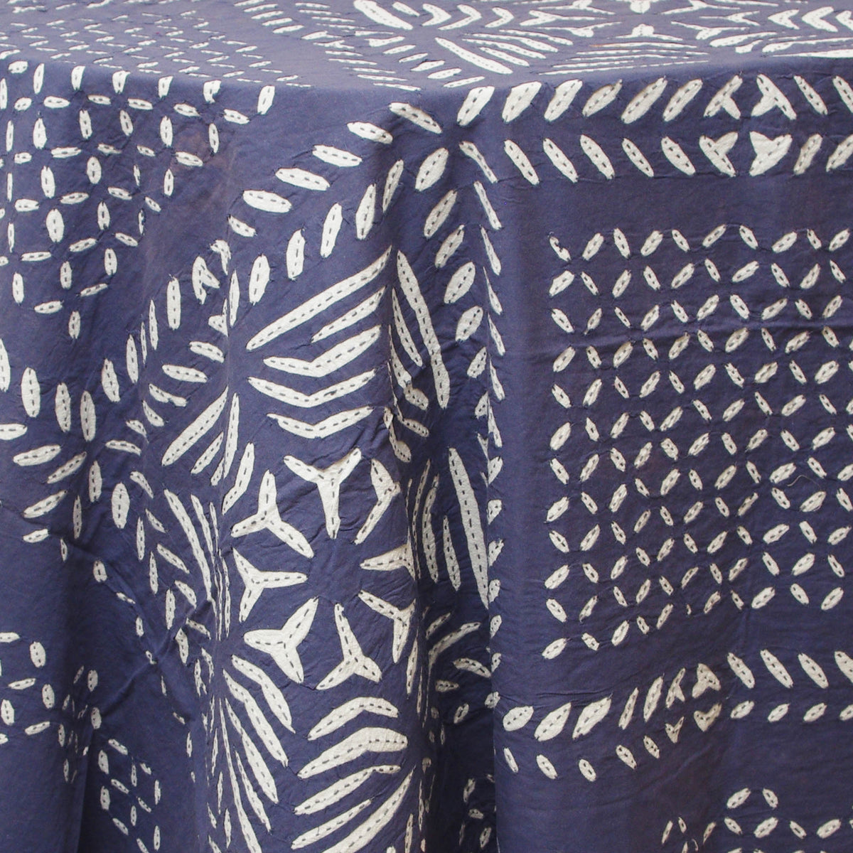 Indische Bettdecke aus grauer Applikation Cutwork Baumwolle Bettlaken