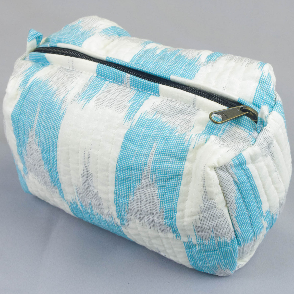 Set of 2 X Block Print Quilted Toiletry Bag - Blue & White Abstract