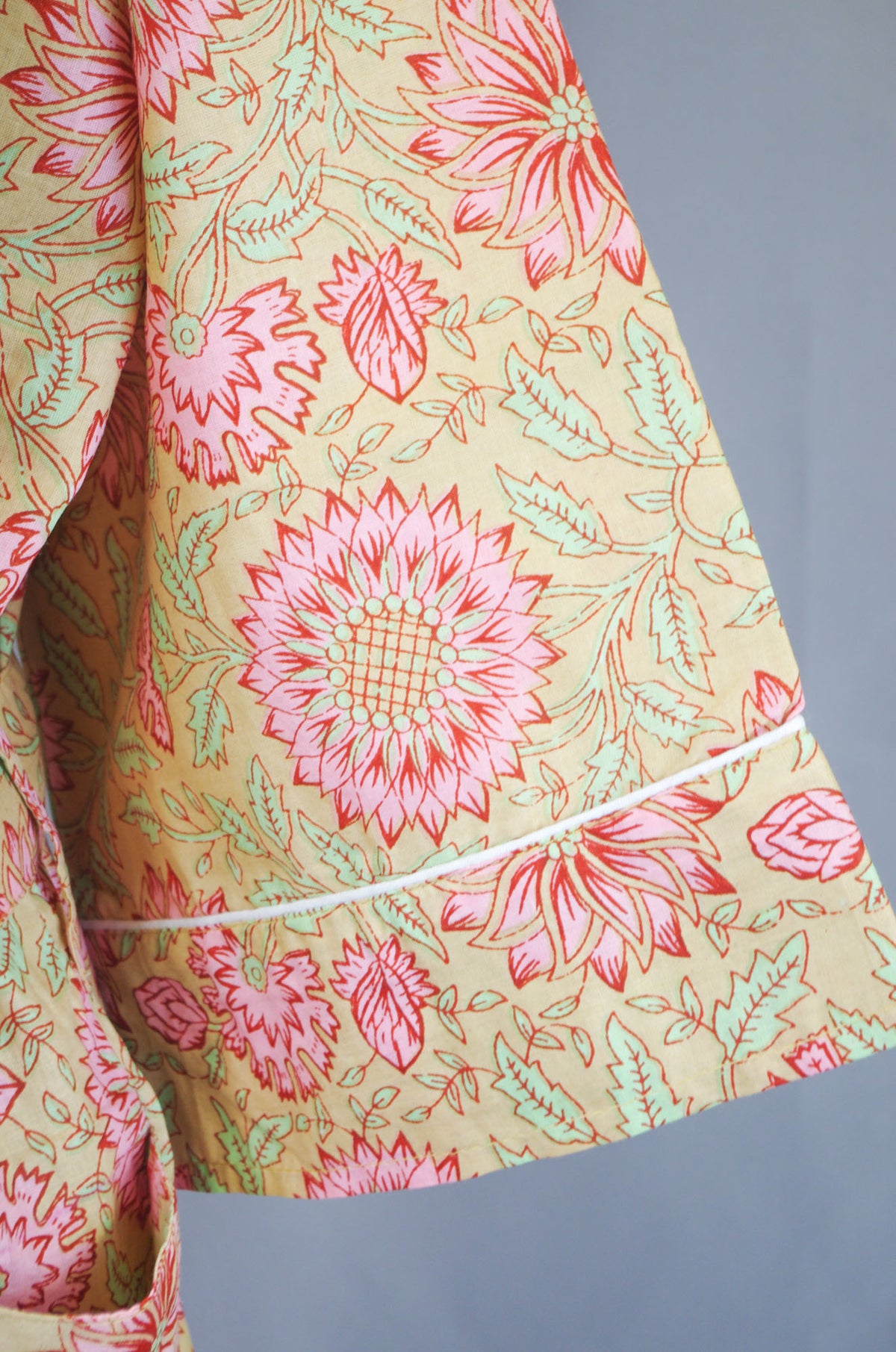 Pink Sunflowers On Beige Base Cotton Kimono Dressing Gown