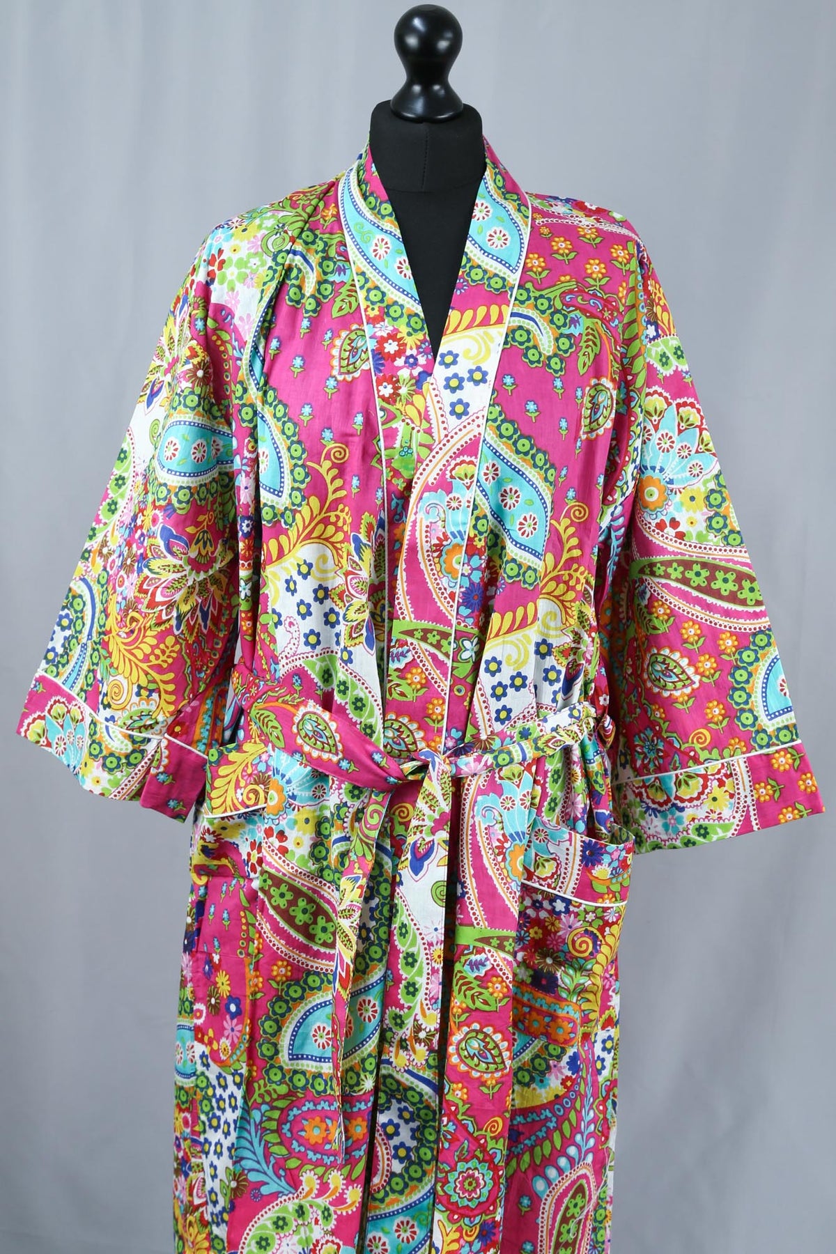 Kimono-Morgenmantel aus rosa Paisley-Baumwolle