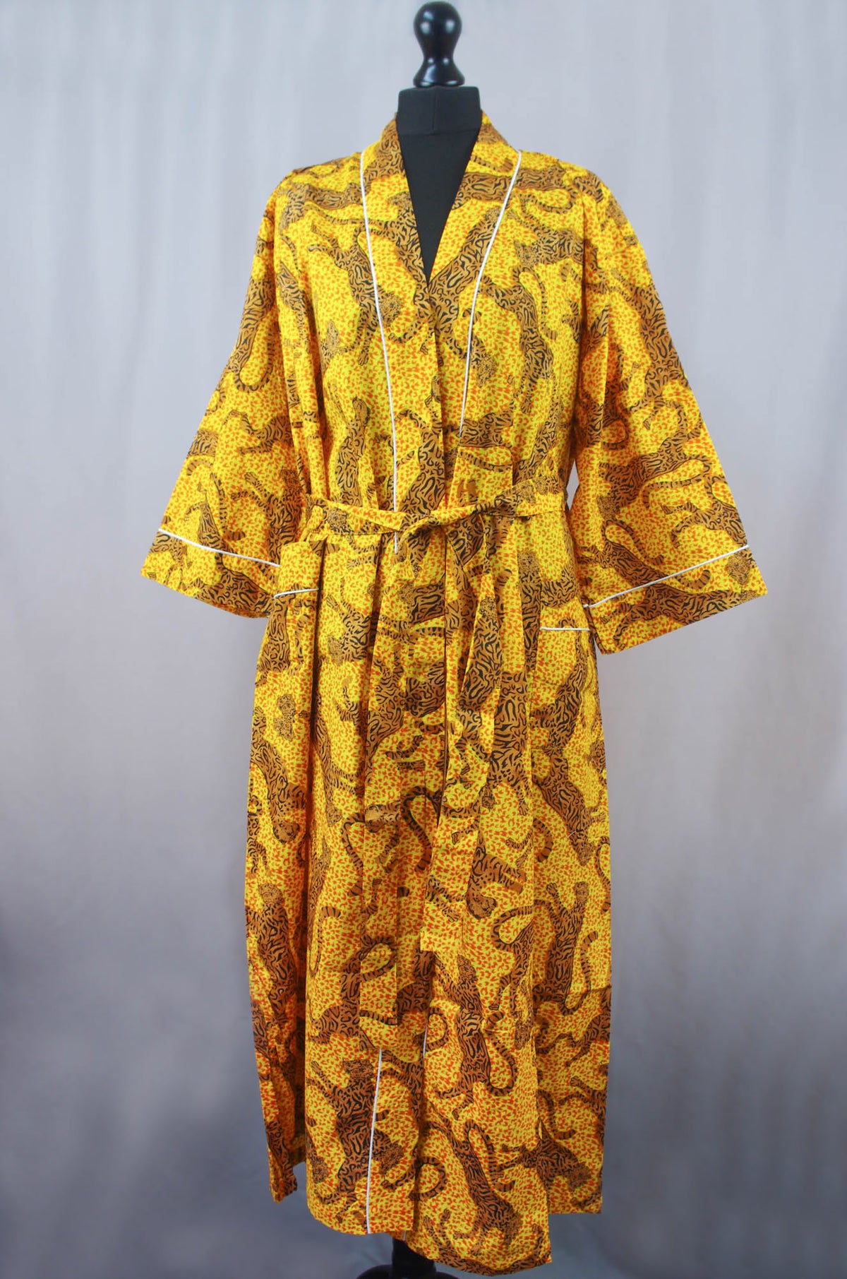 Gelber langer Kimono-Morgenmantel aus Baumwolle mit Tiger-Print